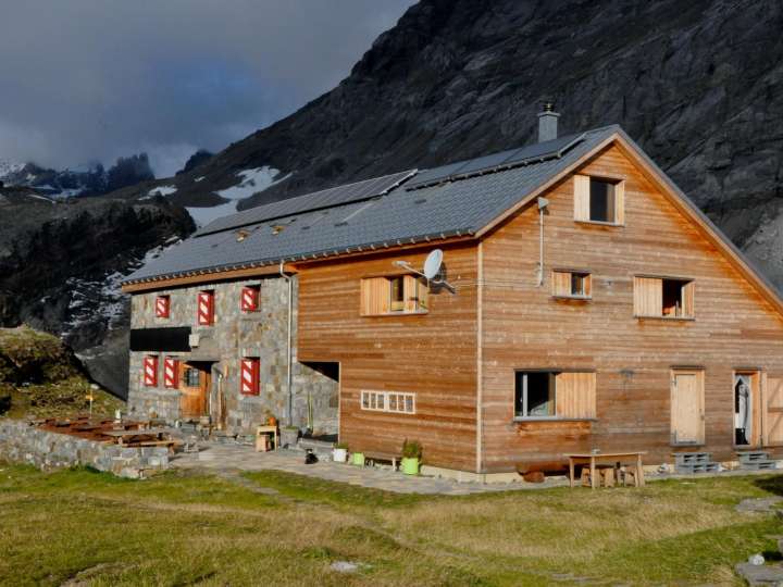 Claridenhütte SAC