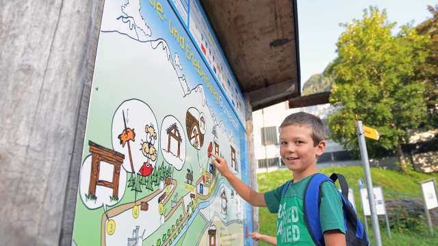 Familienprogramm: Geschichten-Wanderung in Linthal, Mittwoch 14. Oktober 2026