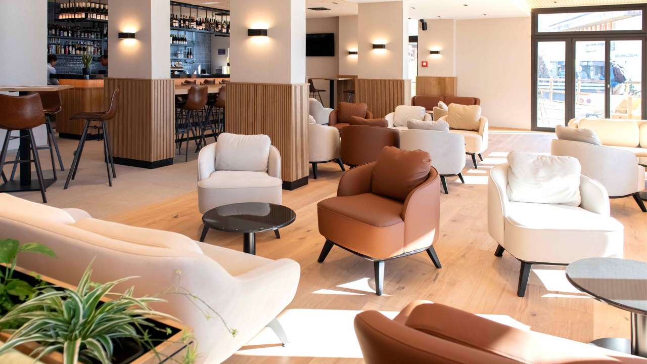 SUMMIT BAR im Panoramahotel Braunwald