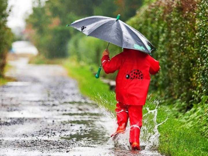 Regenwetter mit Kindern