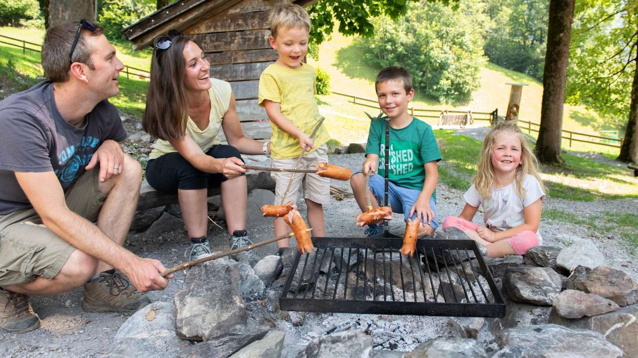 Feuerstelle Eichis Stachelberg