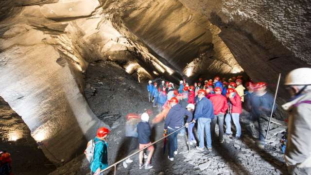 Öffentliche Führungen durch den Landesplattenberg Engi