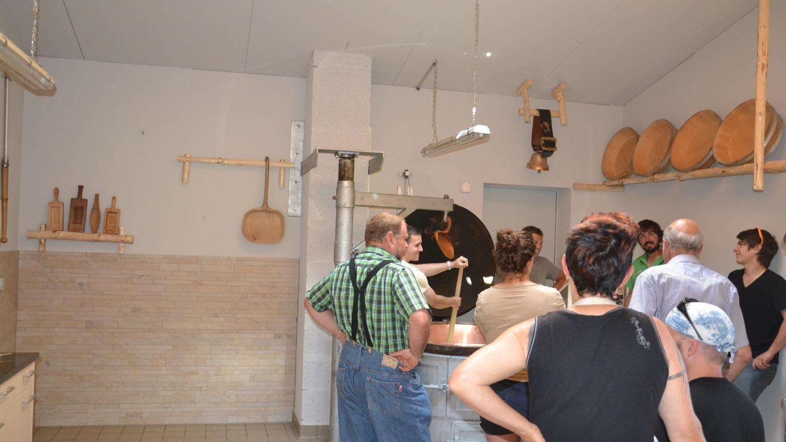 1. August-Brunch: Mittlist Nüenalp (Wanderweg!)